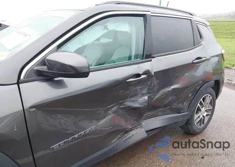 2020 Jeep Compass Sun And Safety Fwd z USA, uszkodzony, nr VIN 3C4NJCBB7LT258607